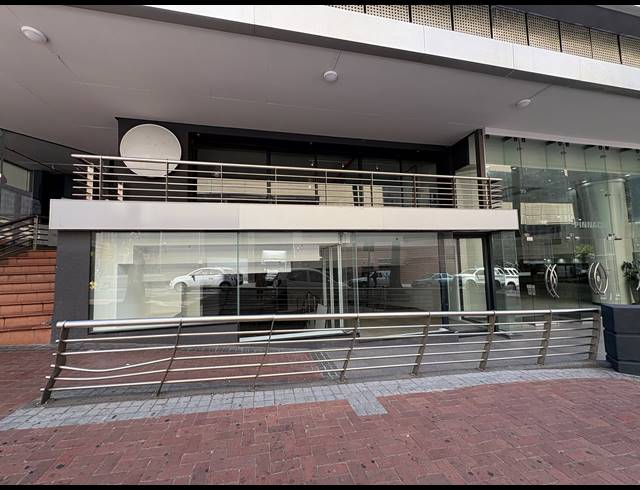 230M² RETAIL TO LET IN CAPE TOWN CITY CENTRE